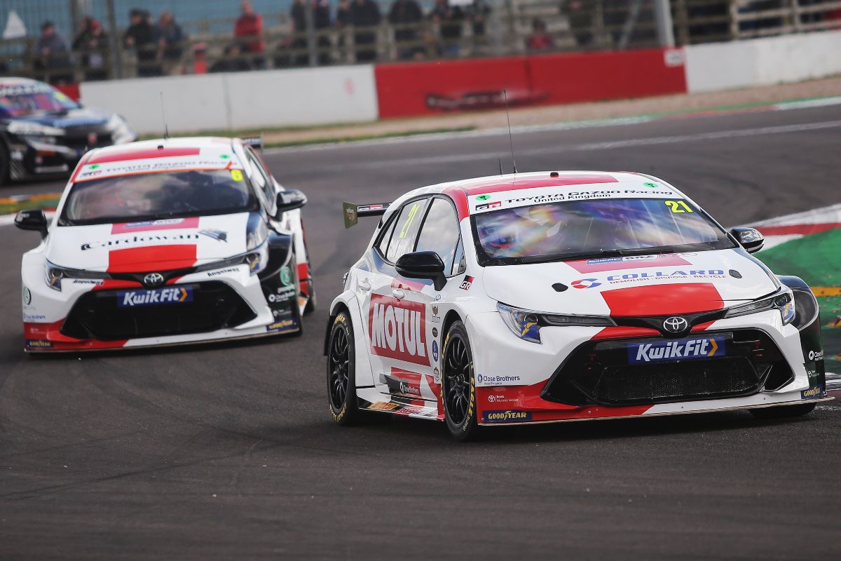 Toyota Gazoo Racing Team in BTCC 2022